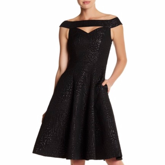 Nicole Miller Dresses & Skirts - NWT Nicole Miller Black Aline Party Dress 0